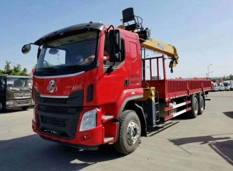 柳汽乘龍隨車吊價(jià)格多少錢？哪里有賣的？